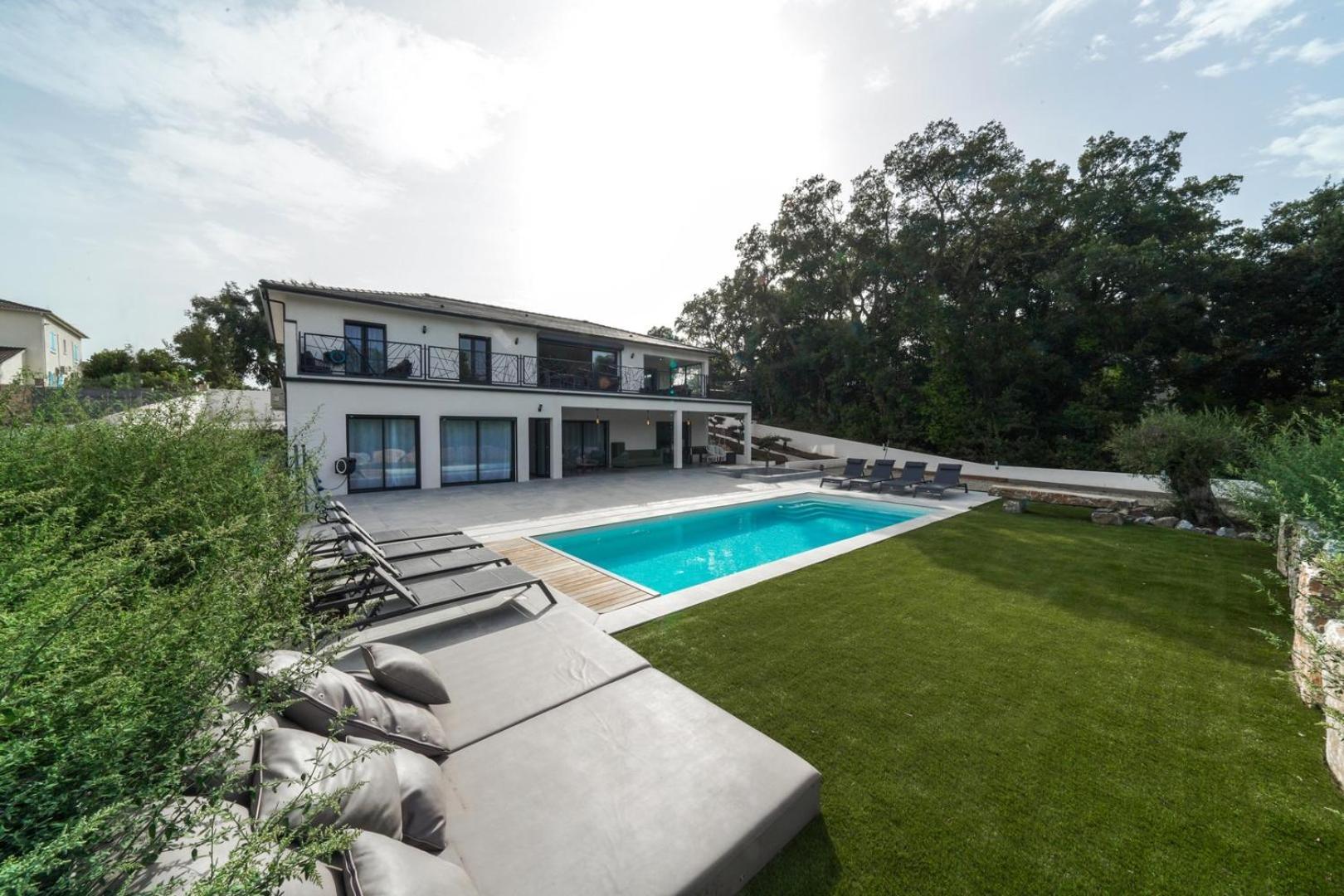 Tres Belle Villa A Ghisonaccia Avec Piscine Chauffee Exterior foto